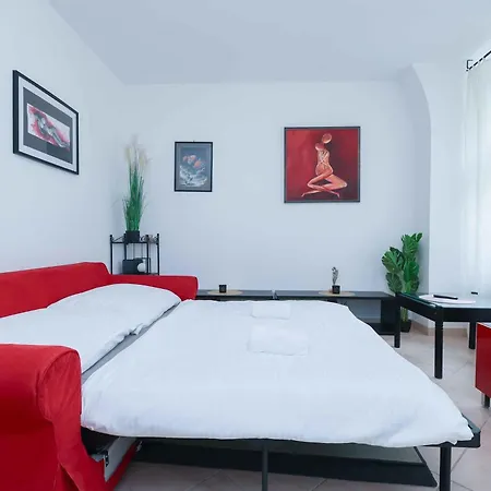 Spacious Steps From The Centre Appartamento *