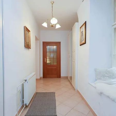 Appartamento Spacious Steps From The Centre
