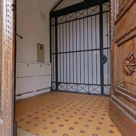 Spacious Steps From The Centre Bratislava